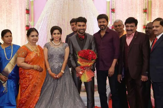 vijay in ramesh kanna wedding